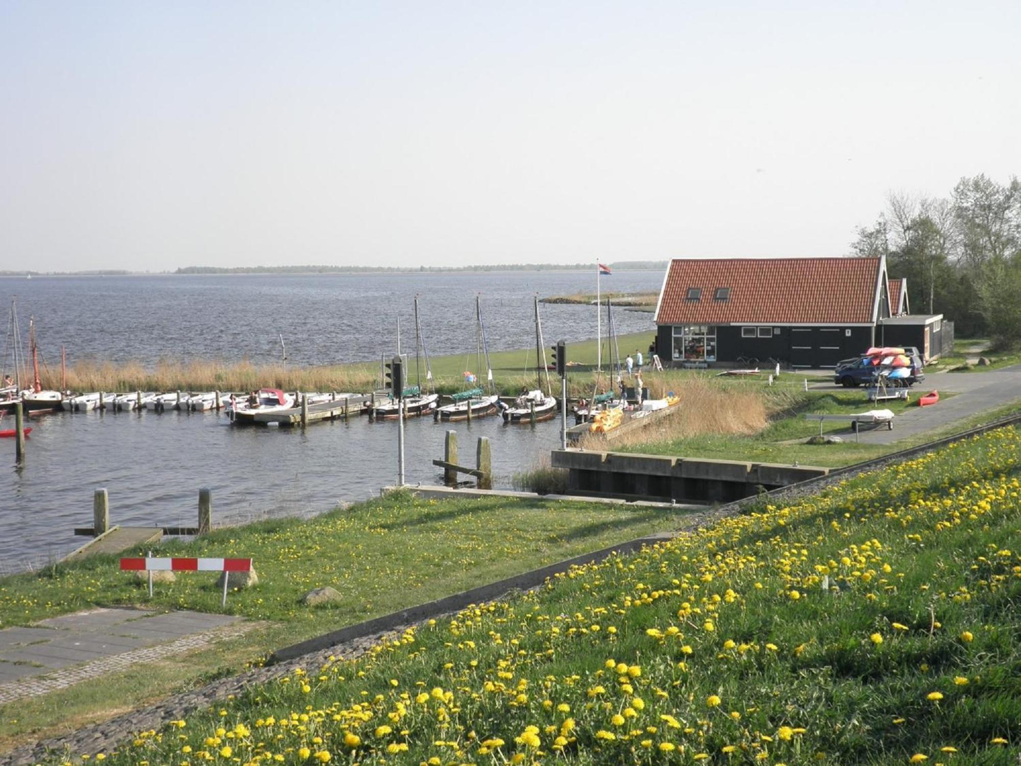 De Druif 6 Pers Holiday Home Close To The National Park Lauwersmeer Anjum Kültér fotó